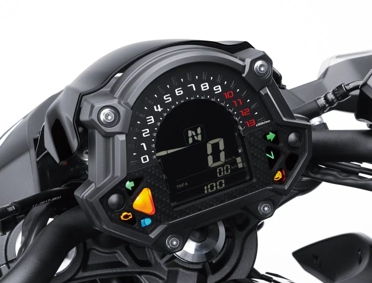 Kawasaki Z650 2017 (4)