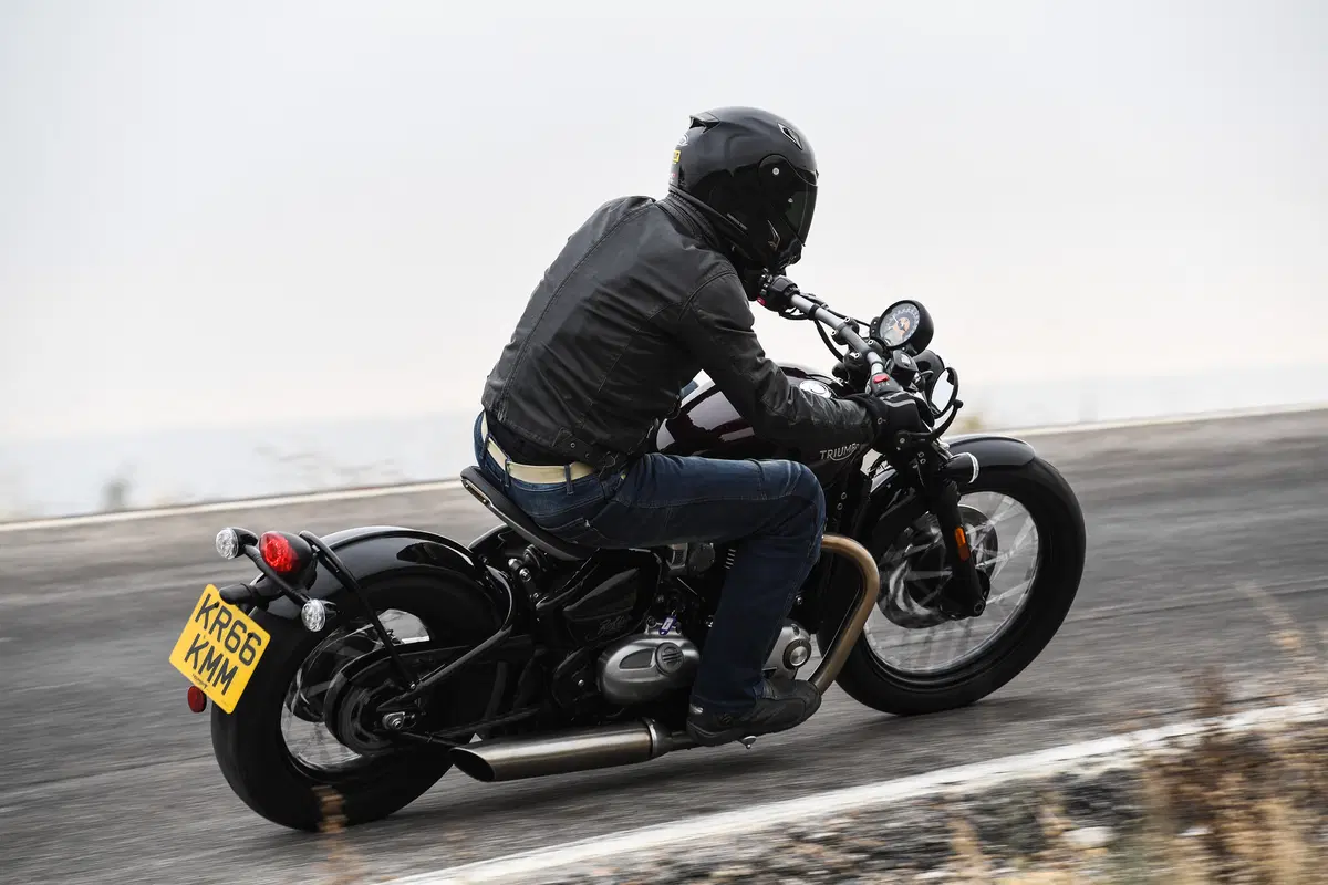 Triumph Bobber 2017. Senza compromessi (11)