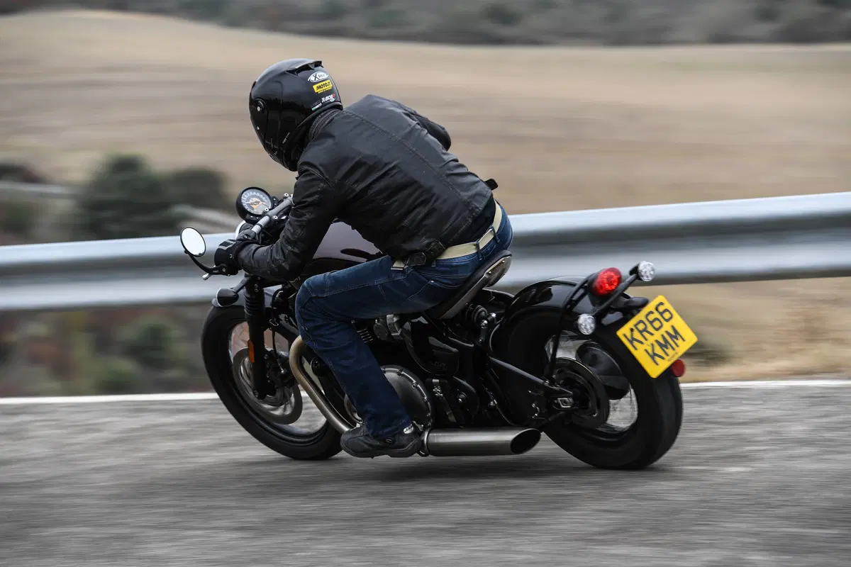 Triumph Bobber 2017. Senza compromessi (13)