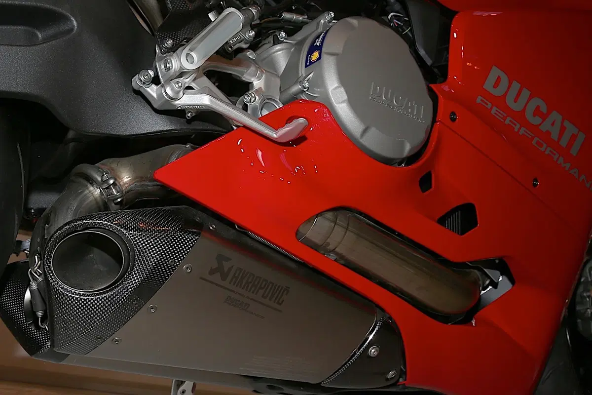 Ducati 959 Panigale Special Edition (2)