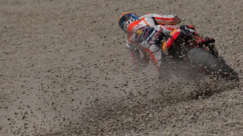 MotoGP 2015. Capirossi: "La guida di Marquez? Non &egrave; troppo aggressiva"