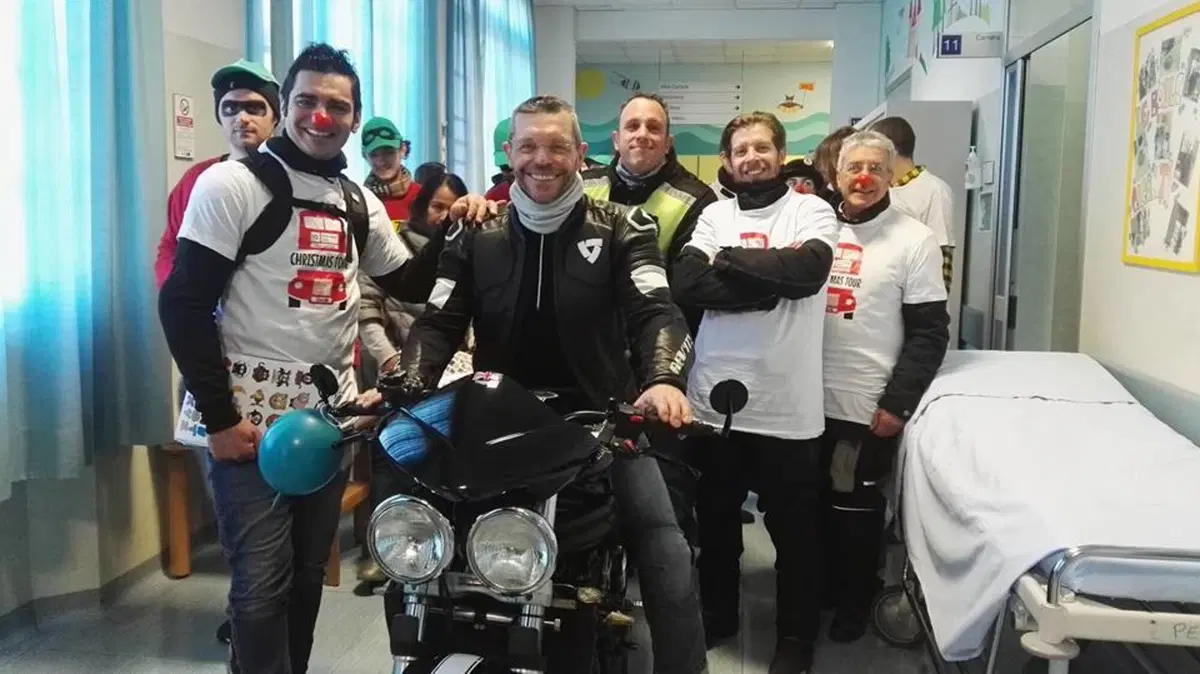 Ridolina porta le moto negli ospedali di Lucca e Pisa  (2)