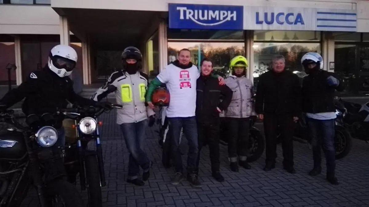 Ridolina porta le moto negli ospedali di Lucca e Pisa  (9)