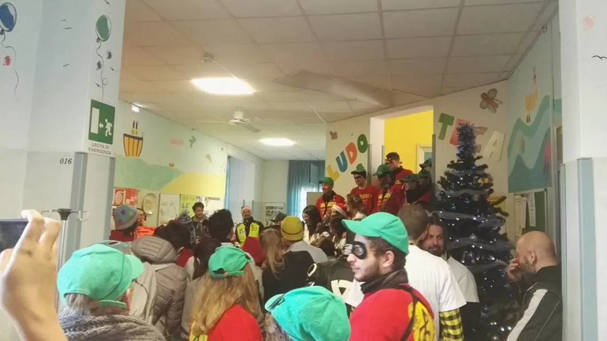 Ridolina porta le moto negli ospedali di Lucca e Pisa  (18)