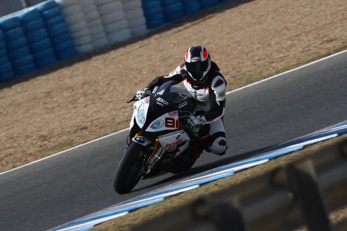 BMW S1000RR test: le Superbike e Superstock ufficiali 
