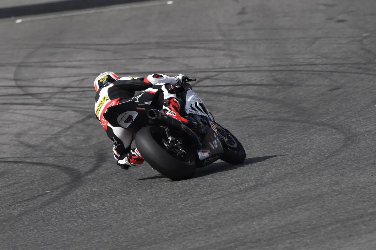 BMW S1000RR test: le Superbike e Superstock ufficiali  (7)