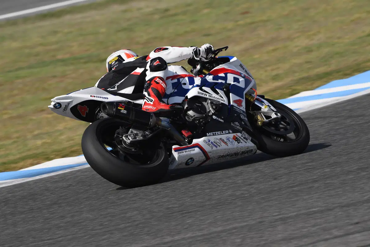 BMW S1000RR test: le Superbike e Superstock ufficiali  (9)