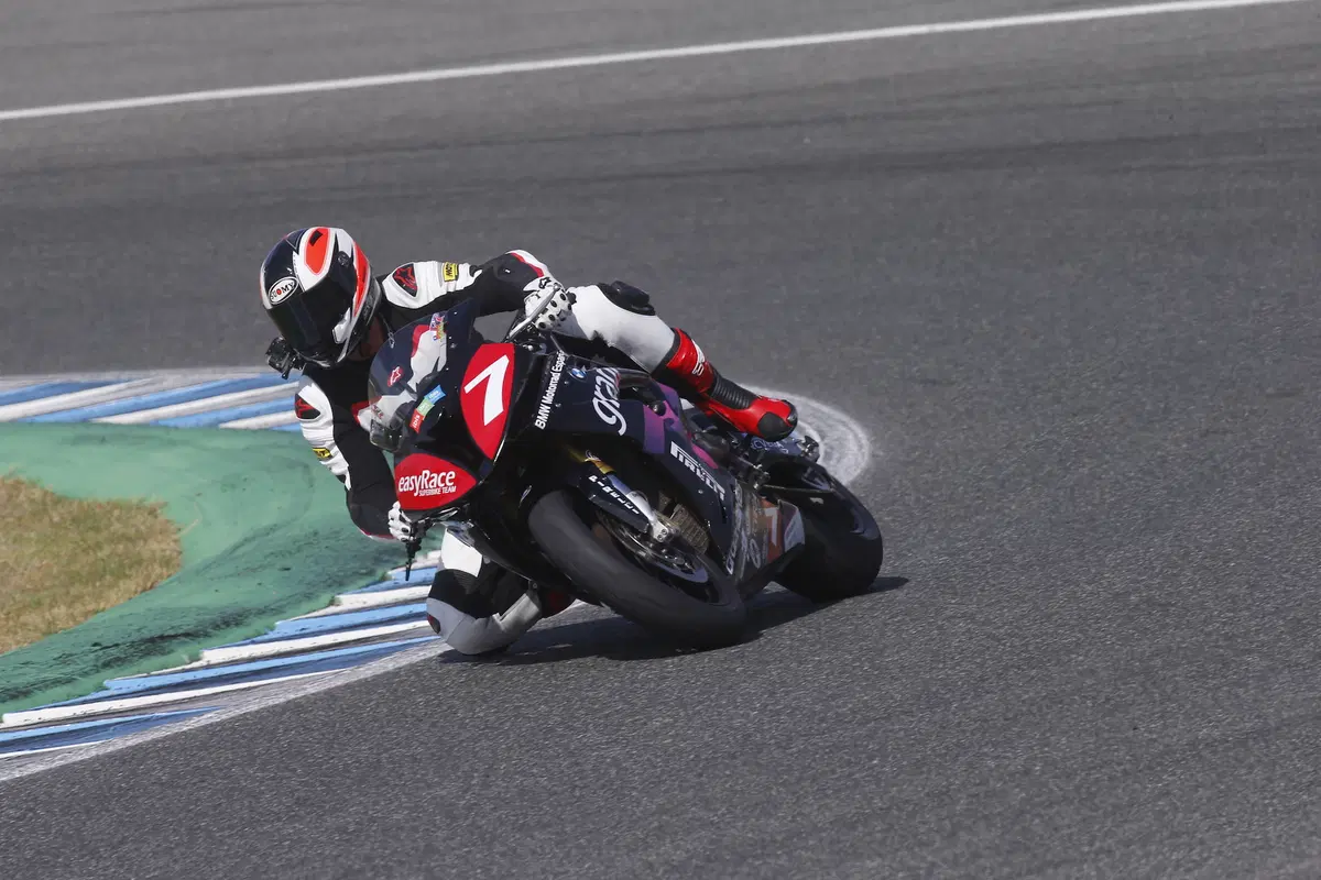 BMW S1000RR test: le Superbike e Superstock ufficiali  (21)