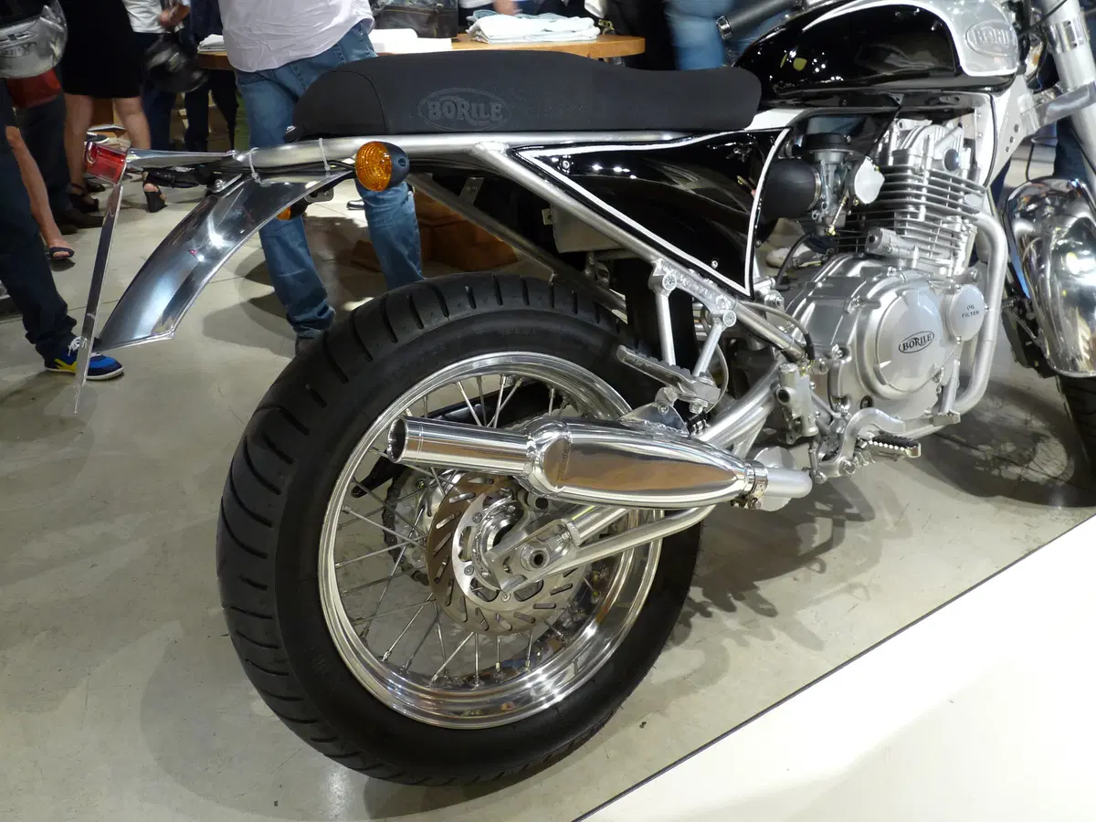 Borile B300 Café Racer (13)