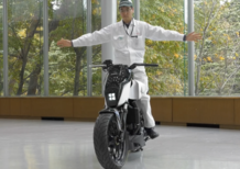 Honda Riding Assist, la moto che sta in piedi da sola