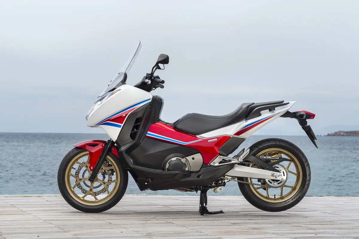 Honda Integra Integra 750 DCT Sport (2017) (4)