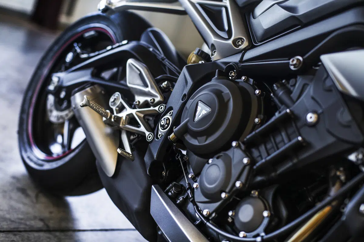 Triumph Street Triple S, R ed RS 2017 (18)