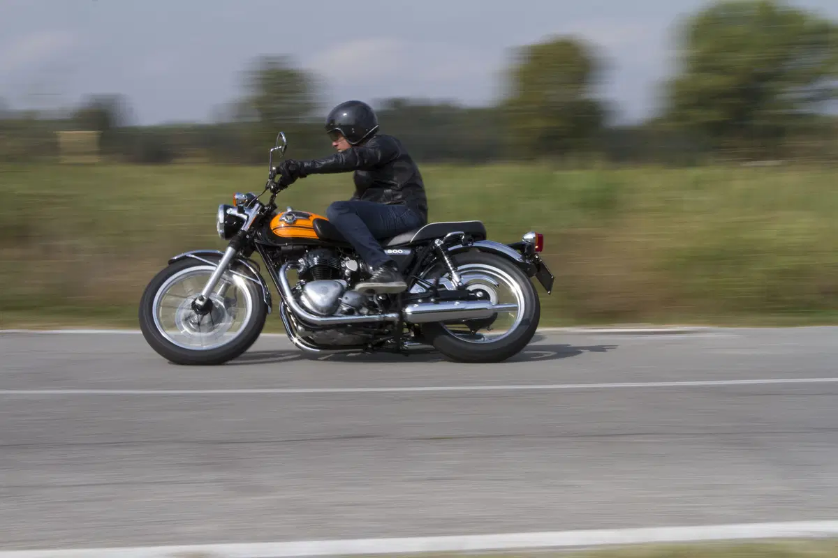 Kawasaki W800 Final Edition (3)