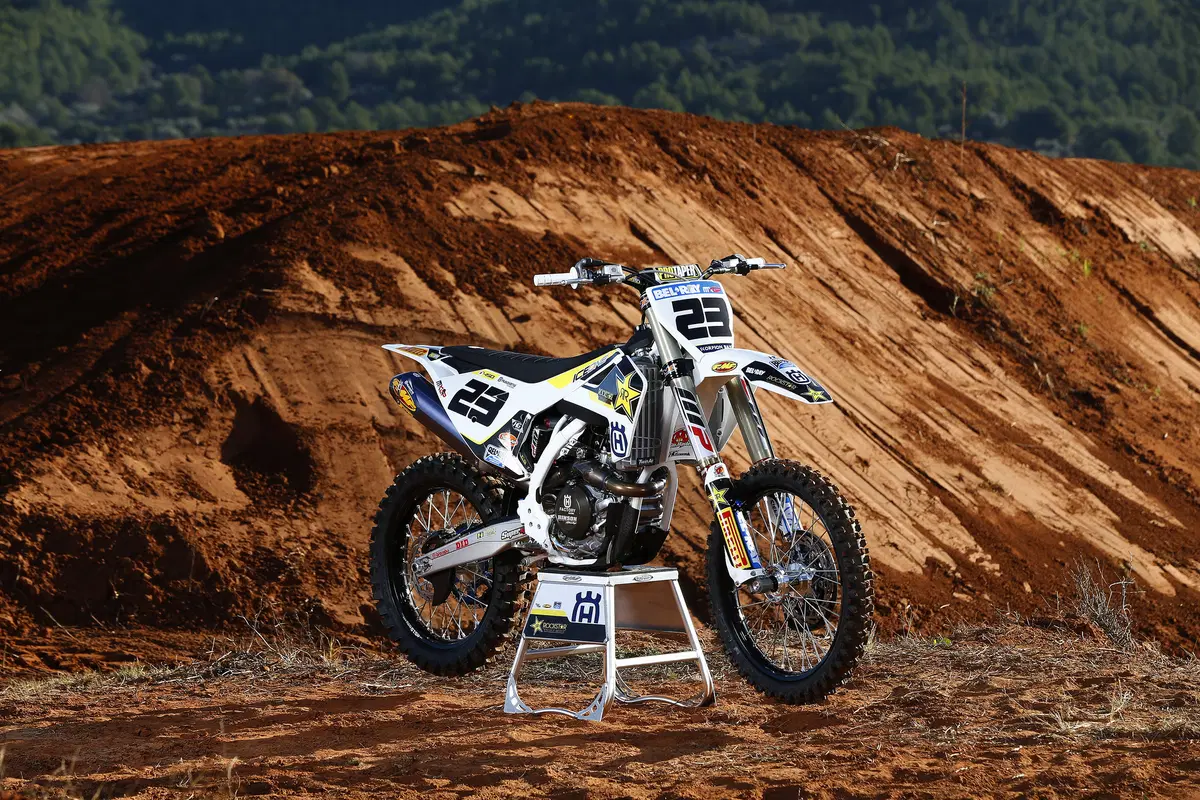 Husqvarna Factory Cross (8)