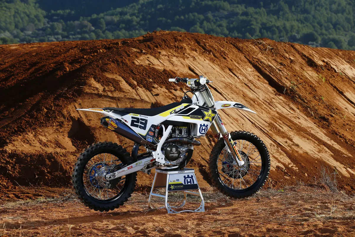 Husqvarna Factory Cross (12)