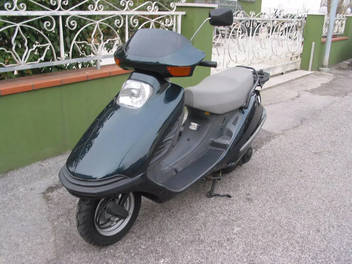 Honda CH 125 Spacy (1994 - 01) (2)