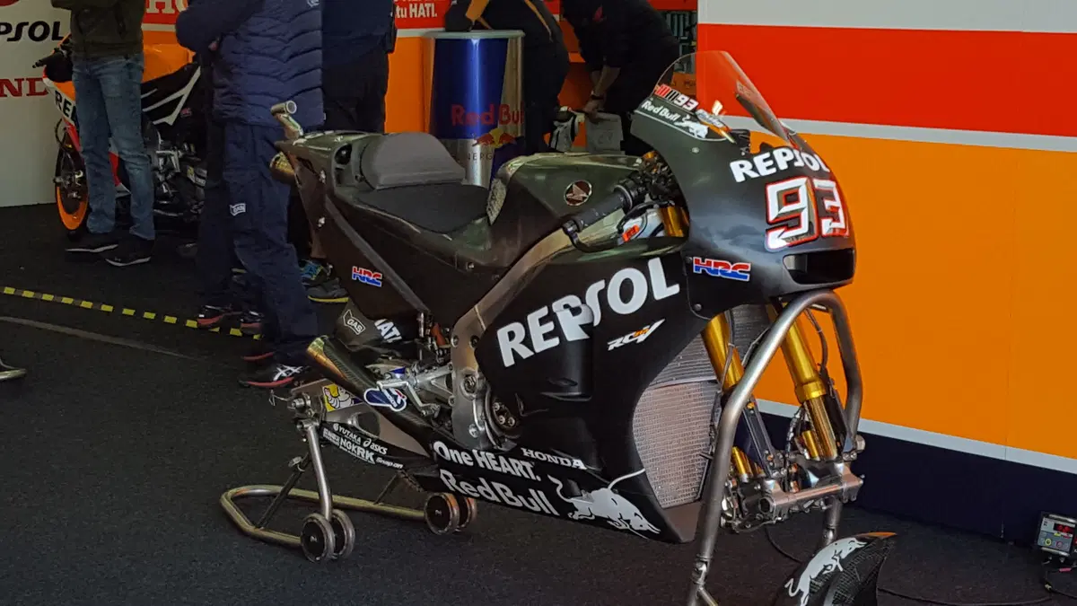 MotoGP 2017, tutte le novità tecniche spiegate dall'Ing. Bernardelle (6)