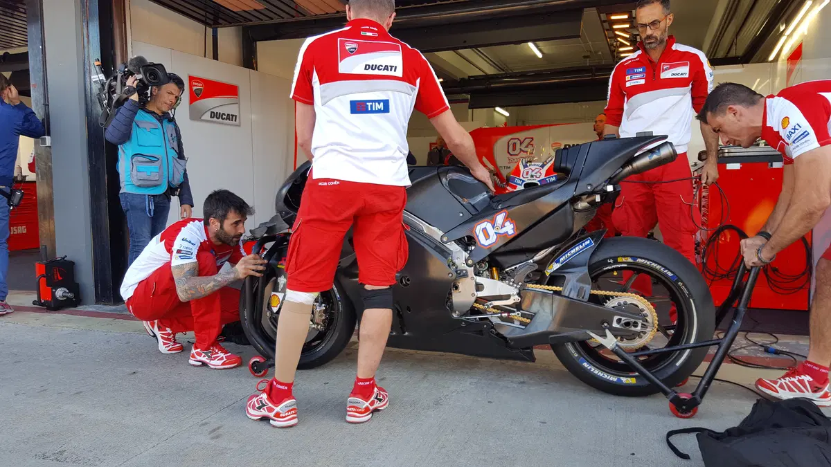 MotoGP 2017, tutte le novità tecniche spiegate dall'Ing. Bernardelle (12)