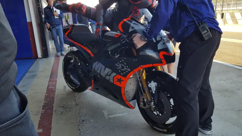 MotoGP 2017, tutte le novit&agrave; tecniche spiegate dall'Ing. Bernardelle