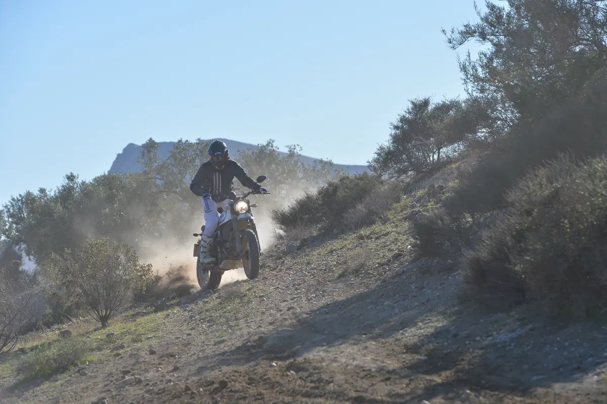 Ducati Scrambler Desert Sled. E allora giochiamo! (8)
