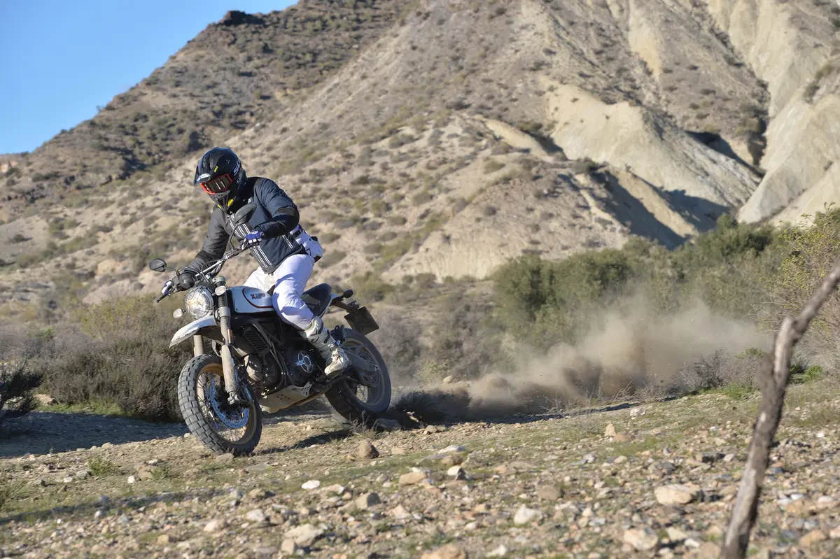 Ducati Scrambler Desert Sled. E allora giochiamo! (9)