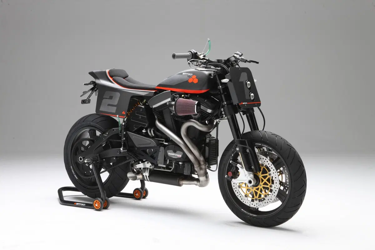 Bottpower XR1-212 con Stefano Caracchi