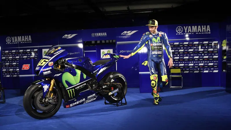 MotoGP 2017: Rossi: "Vi&ntilde;ales? Scomodo quanto Lorenzo"
