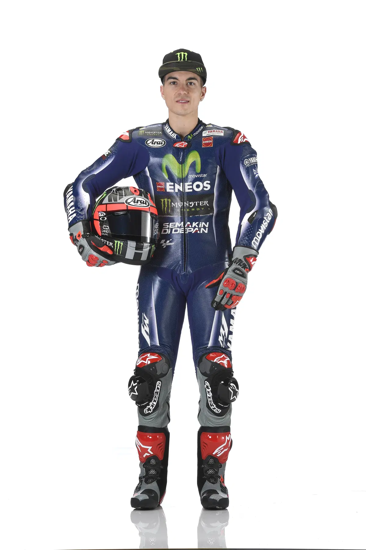 La presentazione della nuova Yamaha M1 e del team 2017, con Rossi e Viñales (8)