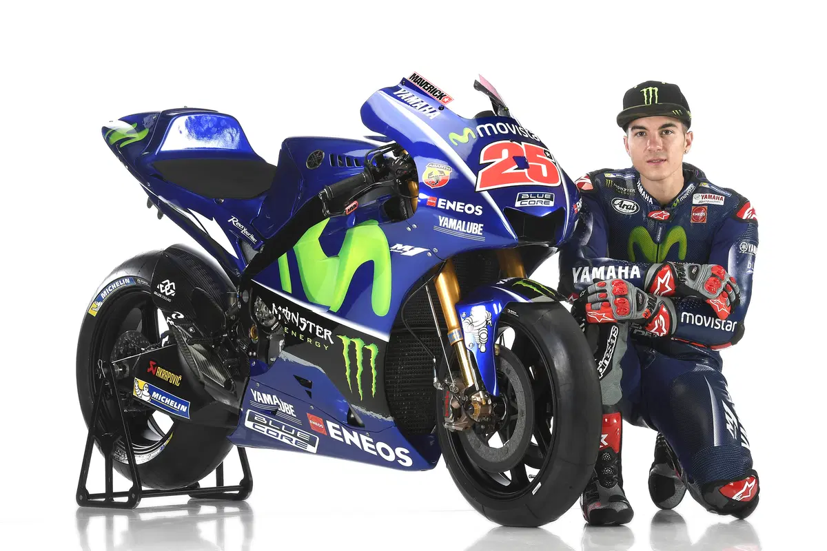 La presentazione della nuova Yamaha M1 e del team 2017, con Rossi e Viñales (6)