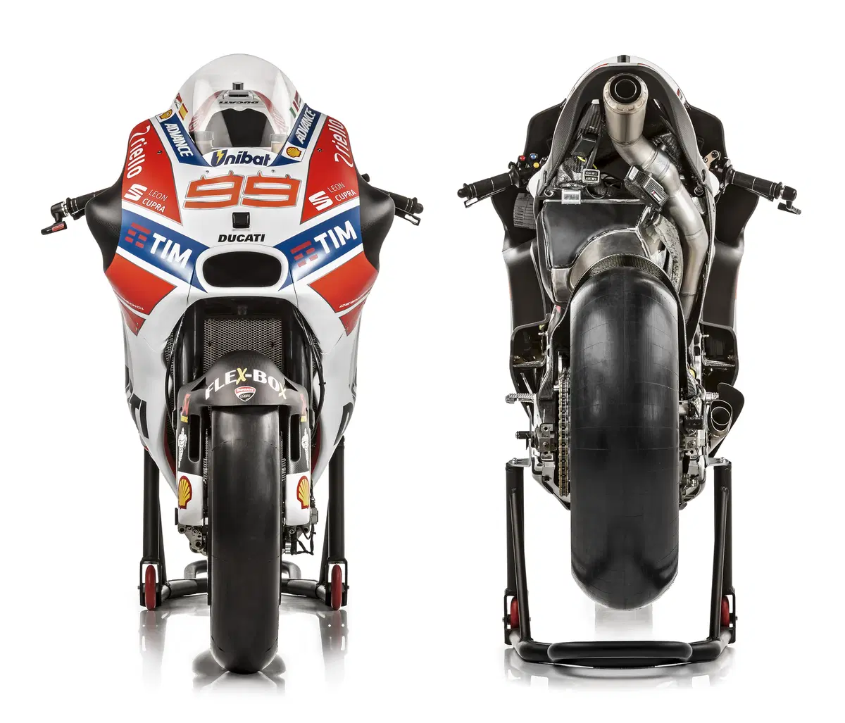 Gallery MotoGP. Tutte le foto ufficiali del team Ducati 2017 (14)