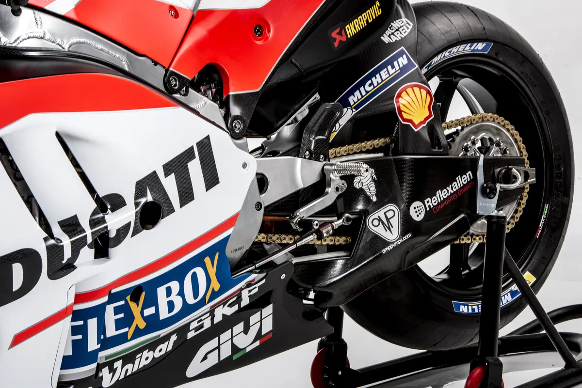 Gallery MotoGP. Tutte le foto ufficiali del team Ducati 2017 (27)