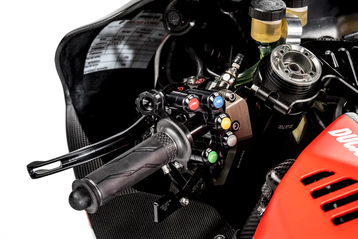 Gallery MotoGP. Tutte le foto ufficiali del team Ducati 2017 (28)