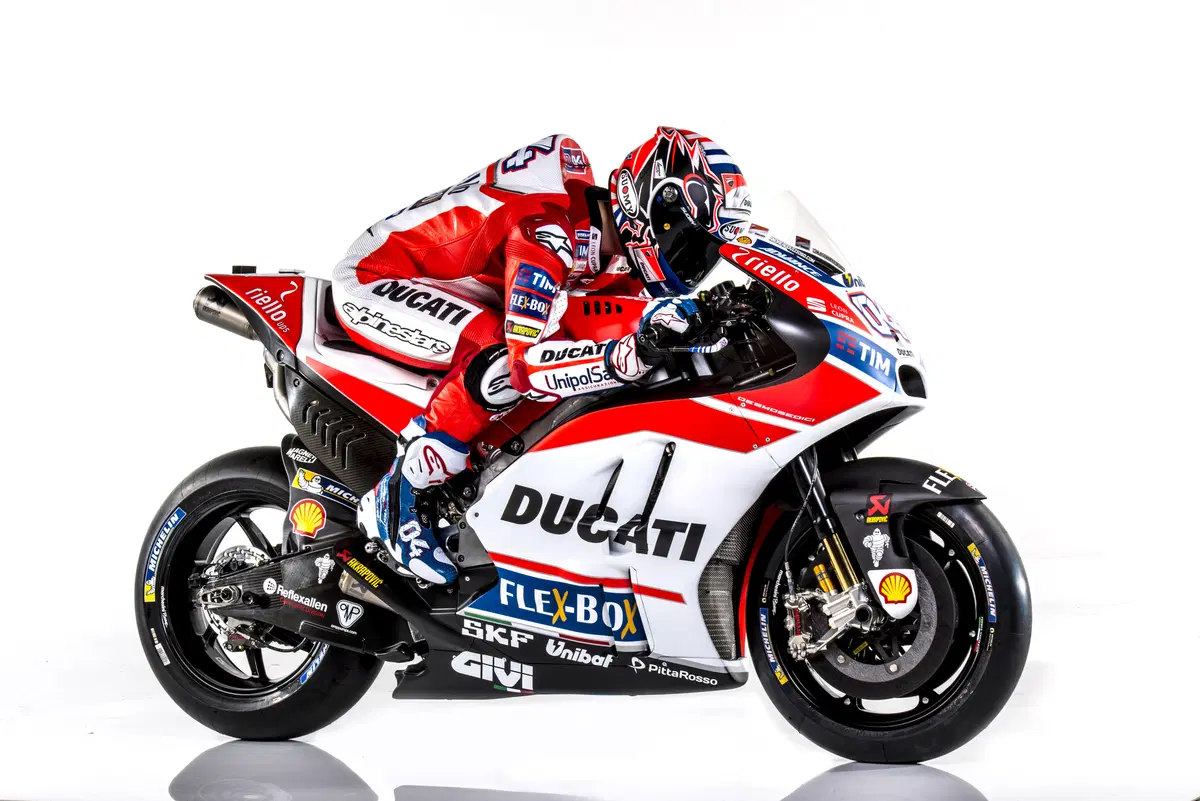Gallery MotoGP. Tutte le foto ufficiali del team Ducati 2017 (83)