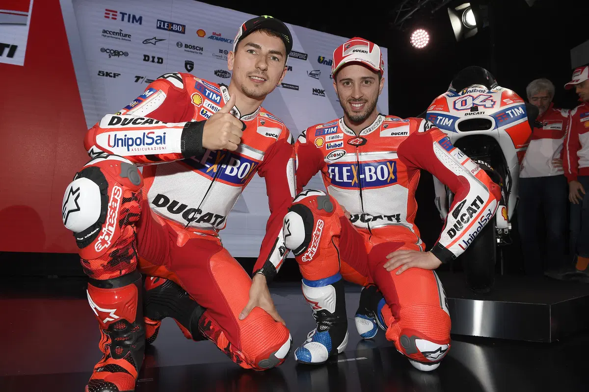 MotoGP. La presentazione del team Ducati 2017 con Lorenzo e Dovizioso (9)