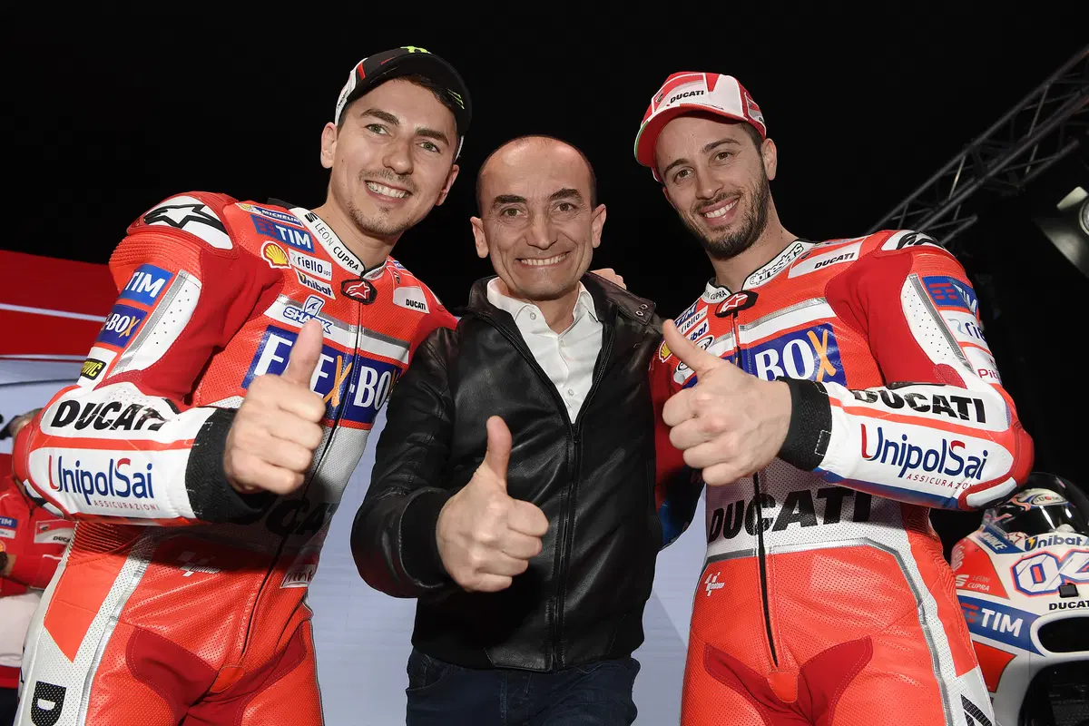 MotoGP. La presentazione del team Ducati 2017 con Lorenzo e Dovizioso (14)