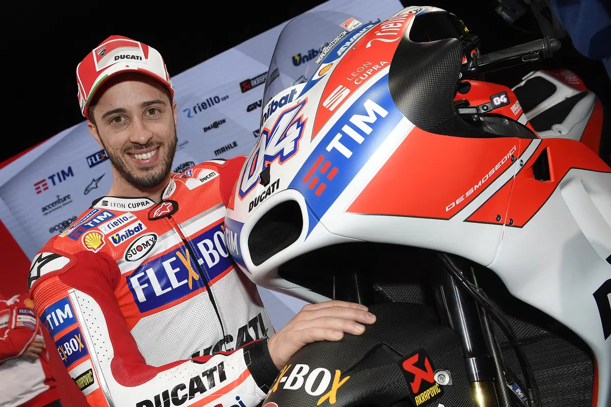MotoGP. La presentazione del team Ducati 2017 con Lorenzo e Dovizioso (15)