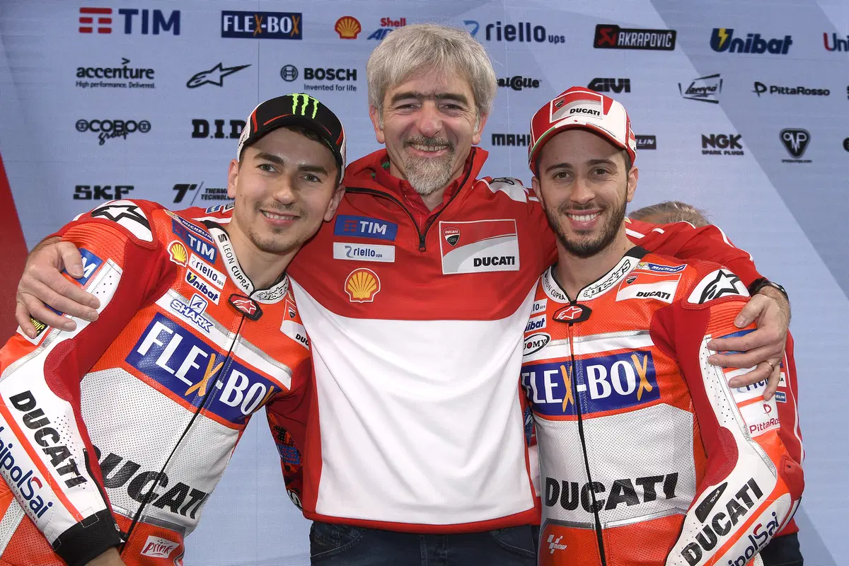 MotoGP. La presentazione del team Ducati 2017 con Lorenzo e Dovizioso (19)