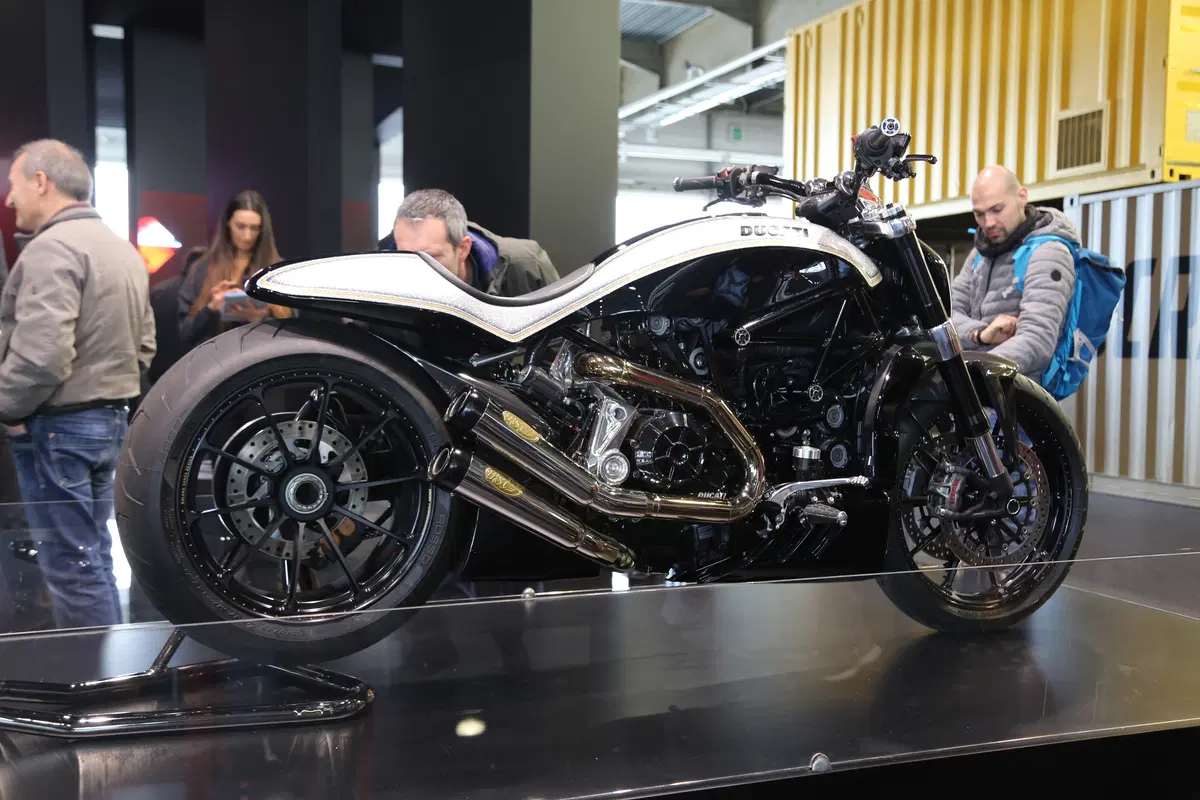 Il mondo Ducati Diavel e XDiavel a Verona