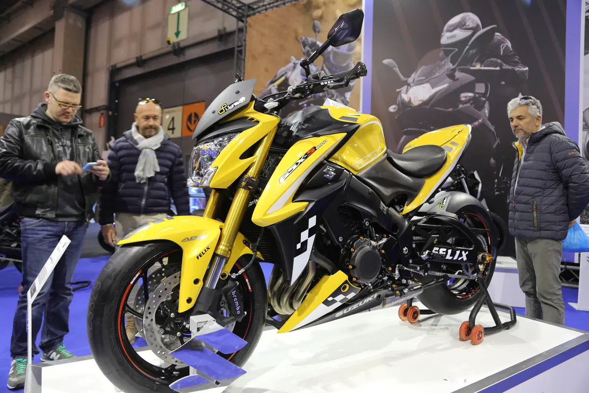 Motor Bike Expo 2017. Tutte le novità Suzuki 2017, special e show bike (6)