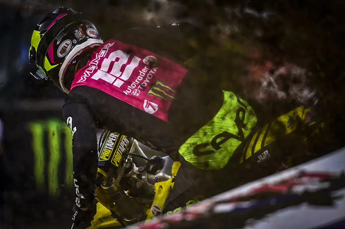AMA Supercross, round 3: Le foto più belle di Anaheim-II (13)
