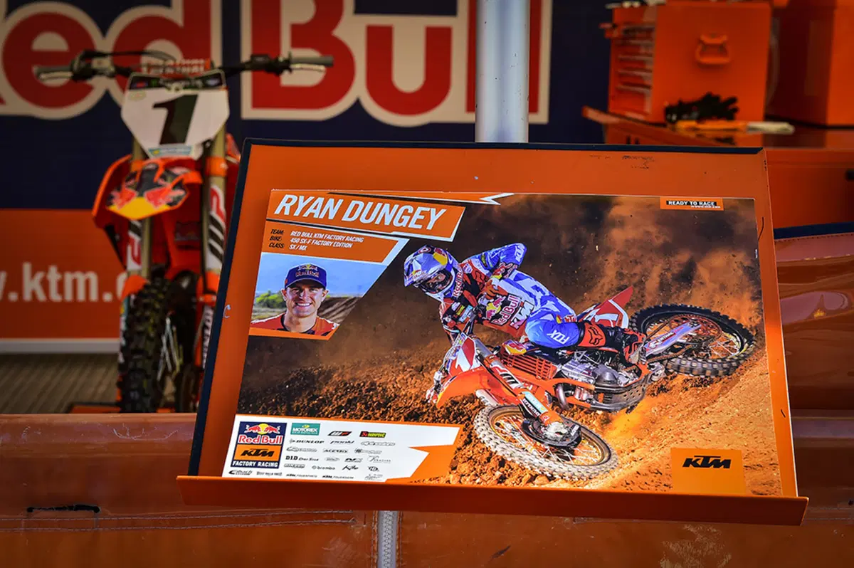 AMA Supercross, round 3: Le foto più belle di Anaheim-II (35)