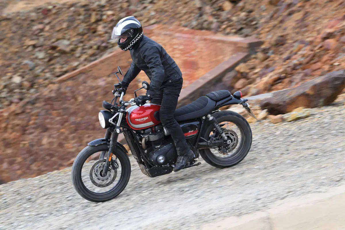 Triumph Bonneville Street Scrambler 2017