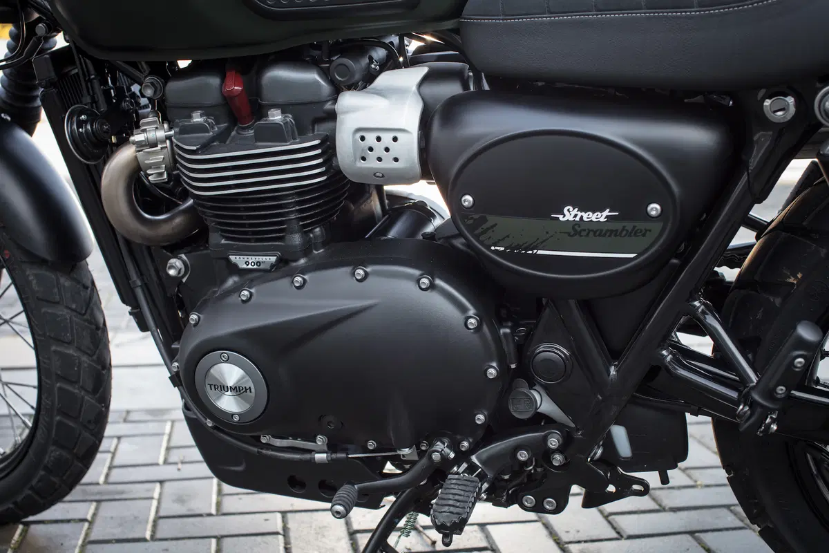 Triumph Bonneville Street Scrambler 2017 (18)