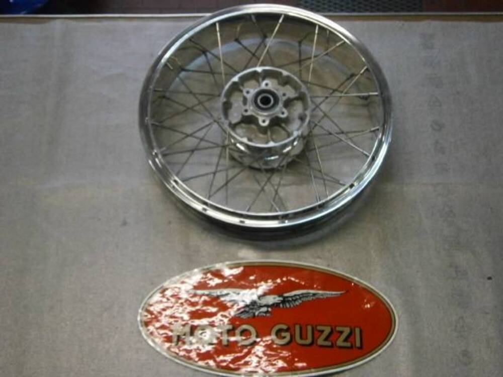 cerchio anteriore Moto Guzzi