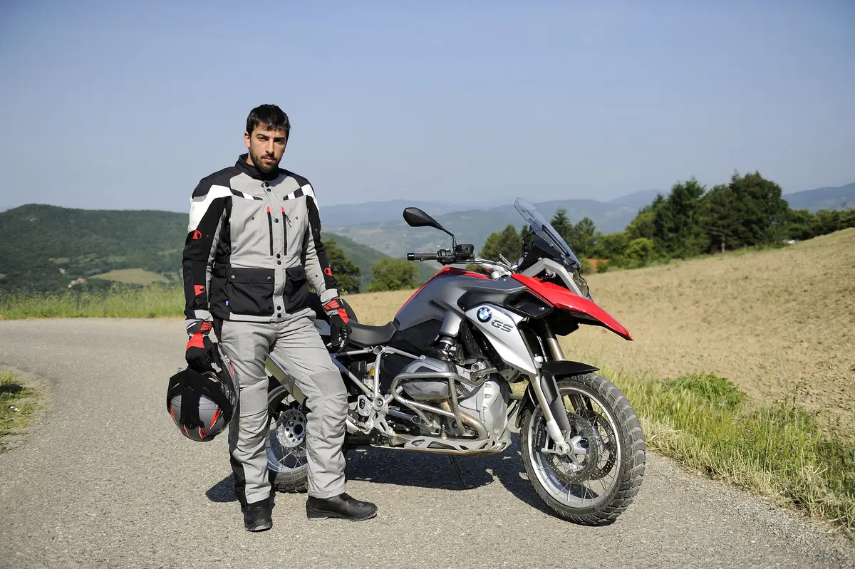 BMW Riding Equipment (6)