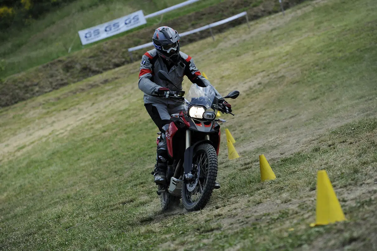 BMW Riding Equipment (9)