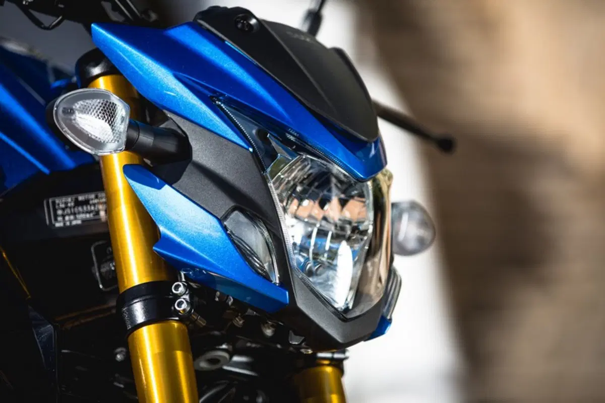Suzuki GSX-S750  2017 (5)