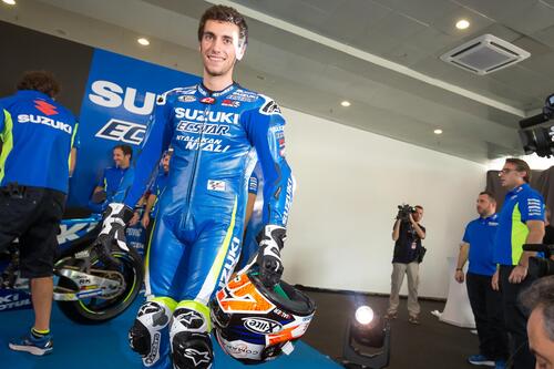 MotoGP. La presentazione del team Suzuki (4)