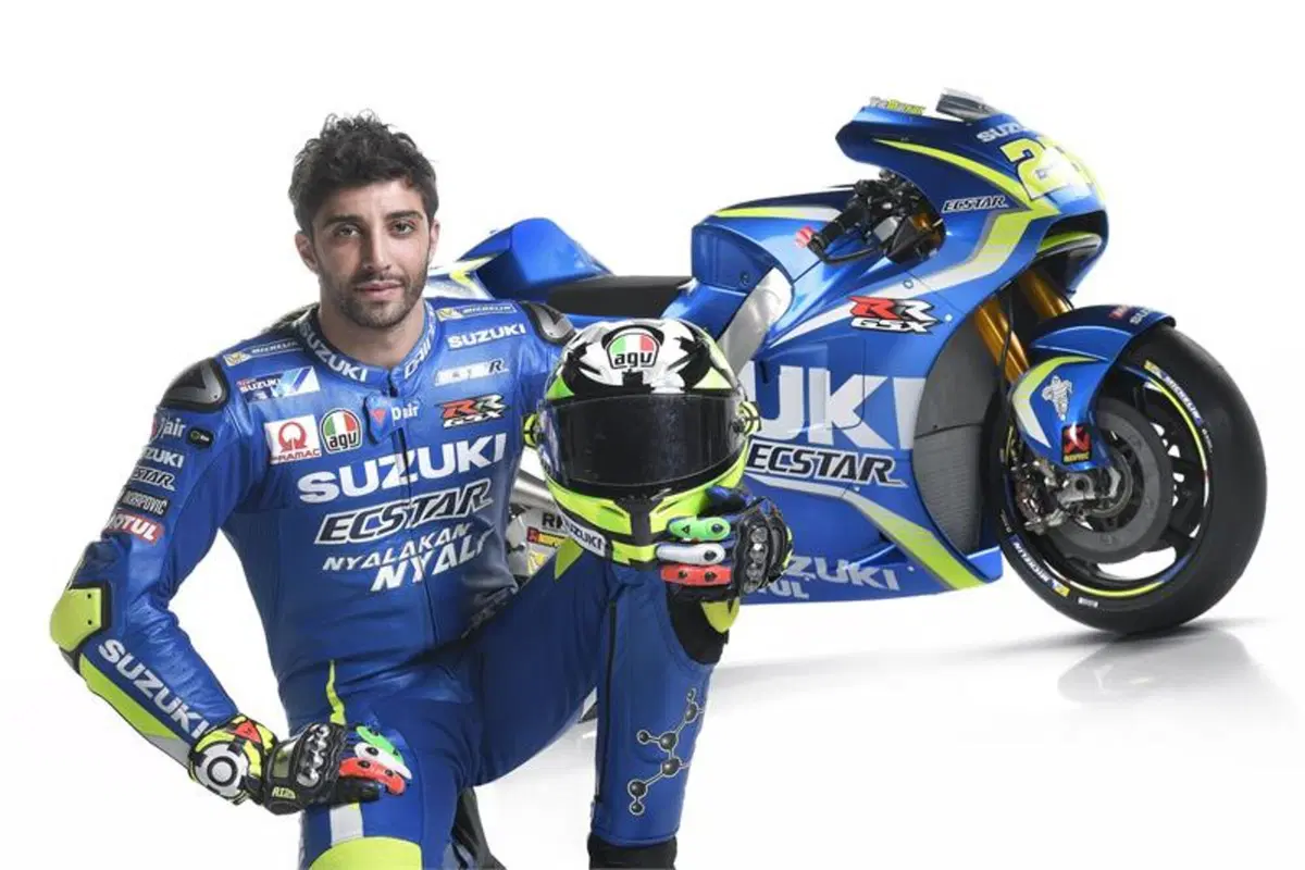 MotoGP. La presentazione LIVE del team Suzuki (5)