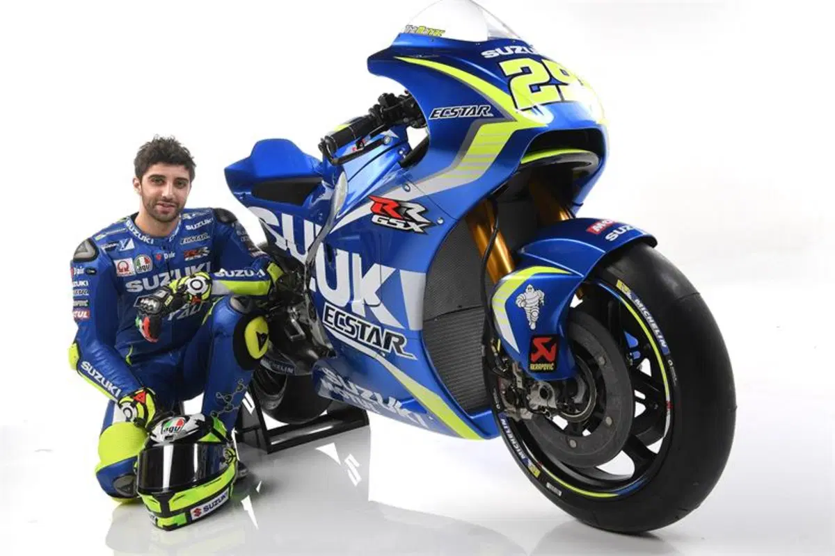 MotoGP. La presentazione LIVE del team Suzuki (6)